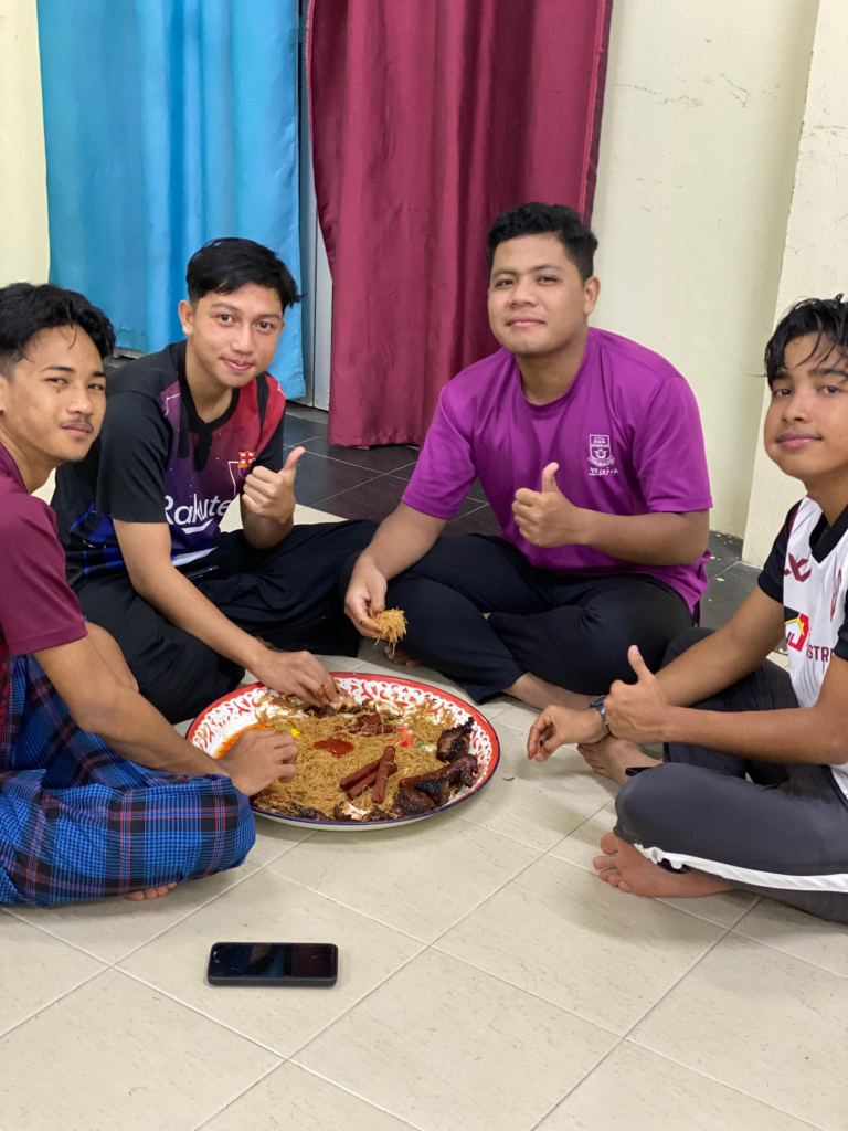 pesat_aktiviti5